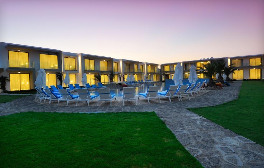 Lugga Boutique Hotel & Beach Ortakent Bagian luar foto